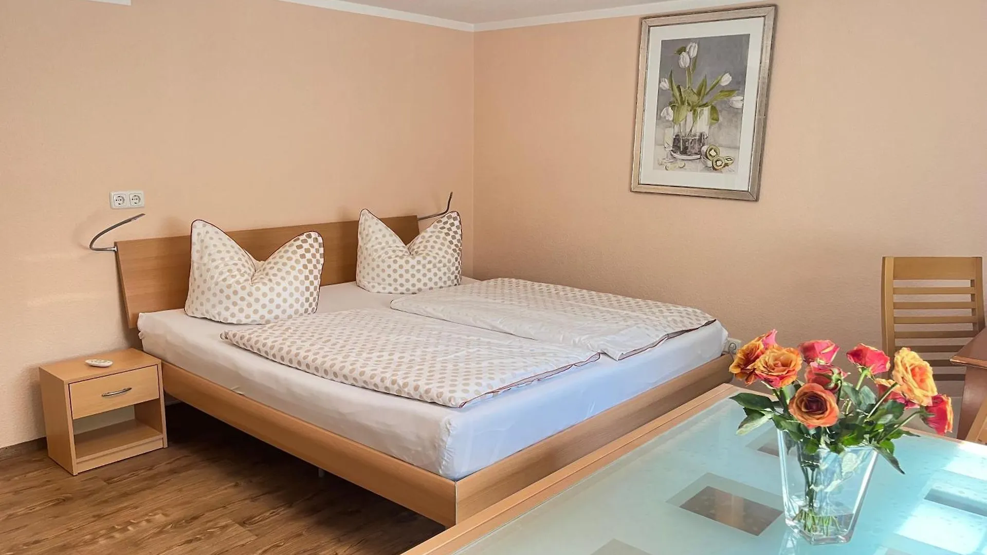 Appartement Am Strassland Kirchheim bei Muenchen 0*,  Germany